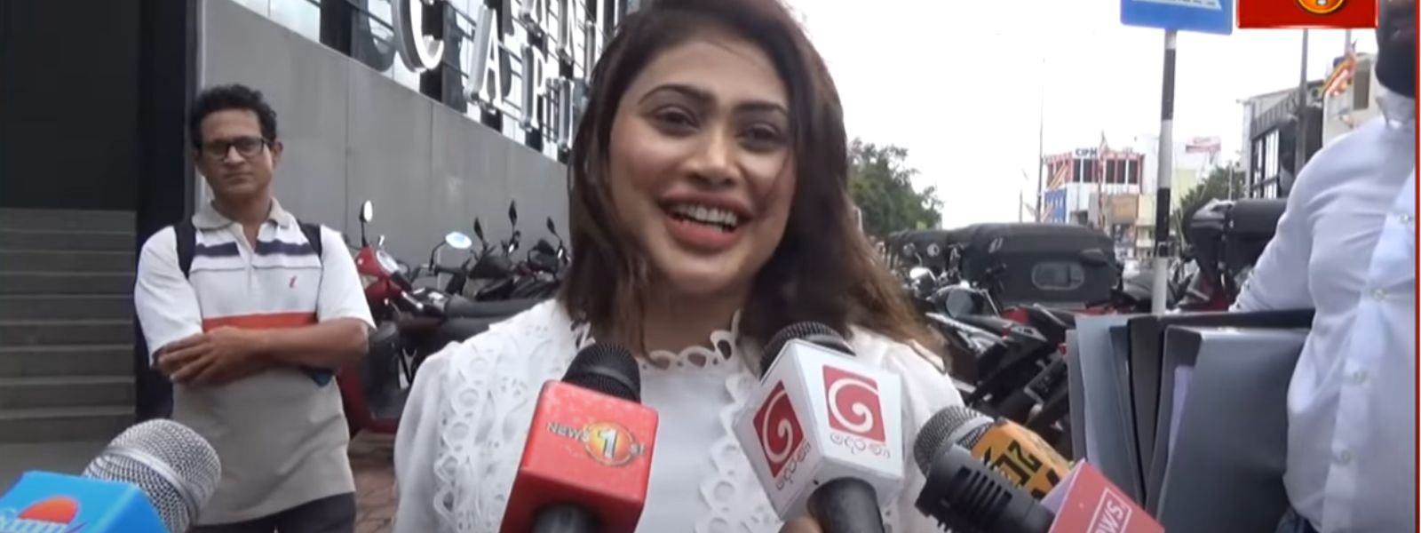 Piumi Hansamali Defends Her Earnings